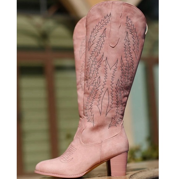 Pink Western Cowboy Boot - Picture 4 of 4